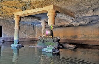 Mahadev Kedareshwar Cave Mystery About End of Kalyug? Kedareshwar Cave Temple