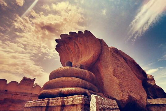 The Hanging Pillar Mystery You Do not Know Hanging Pillar